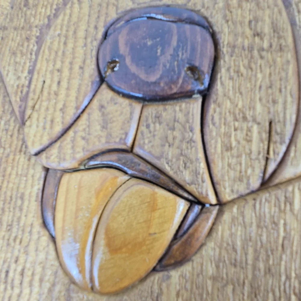 Handcrafted Carved Wood Labrador Retriever Dog Plaque Hanging Art 16x12‎ Signed